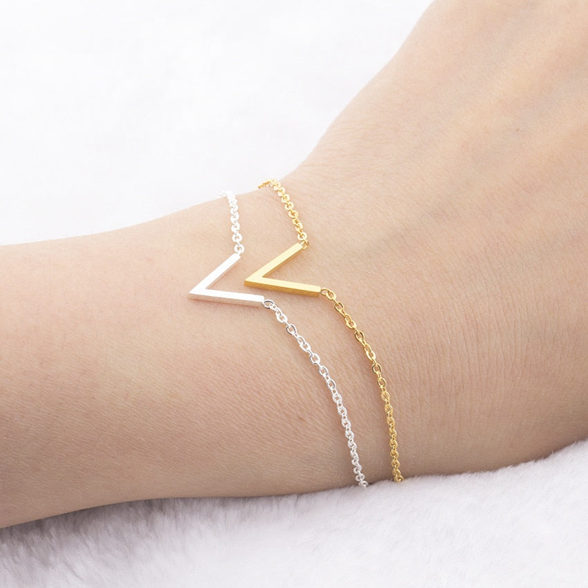 simple V Bracelet