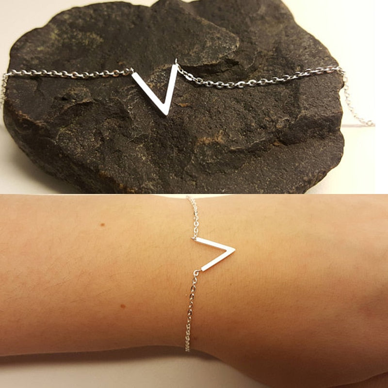 simple V Bracelet